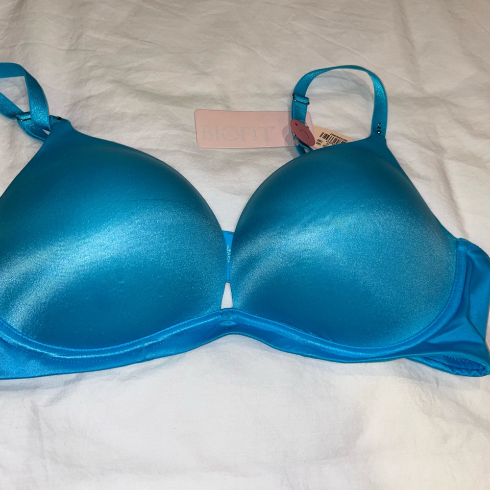 Turquoise Blue Victoria Secrets convertible bra 38 C new with tags